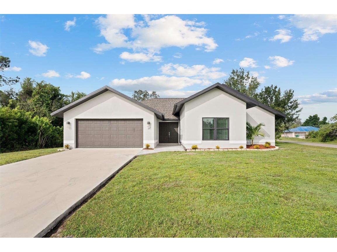 180 Capatola Street Port Charlotte FL 33948 C7481242 image1