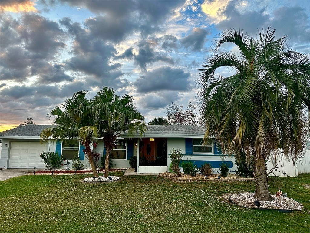 180 Carlisle Avenue NW Port Charlotte FL 33952 C7485572 image1
