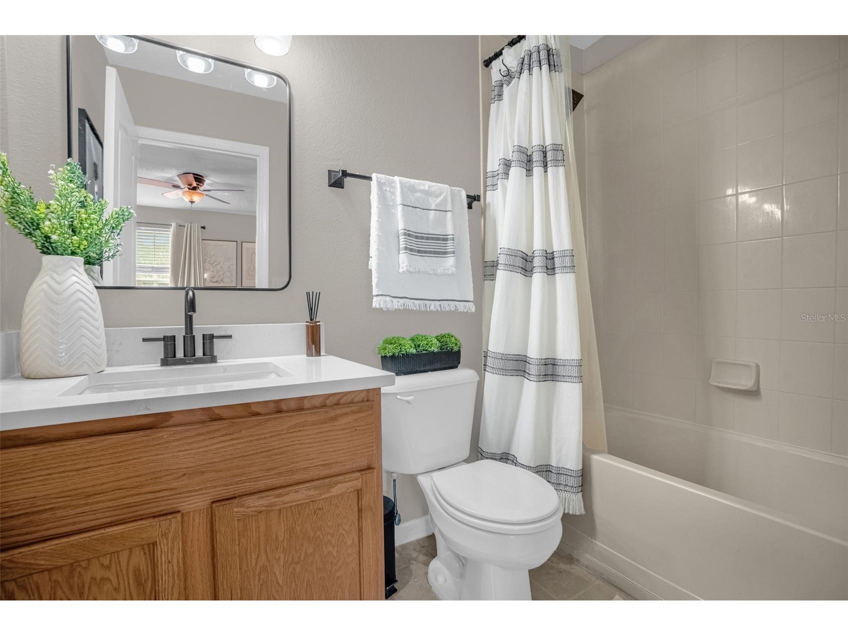 180 Constitution Way Winter Springs FL 32708 O6408927 image16