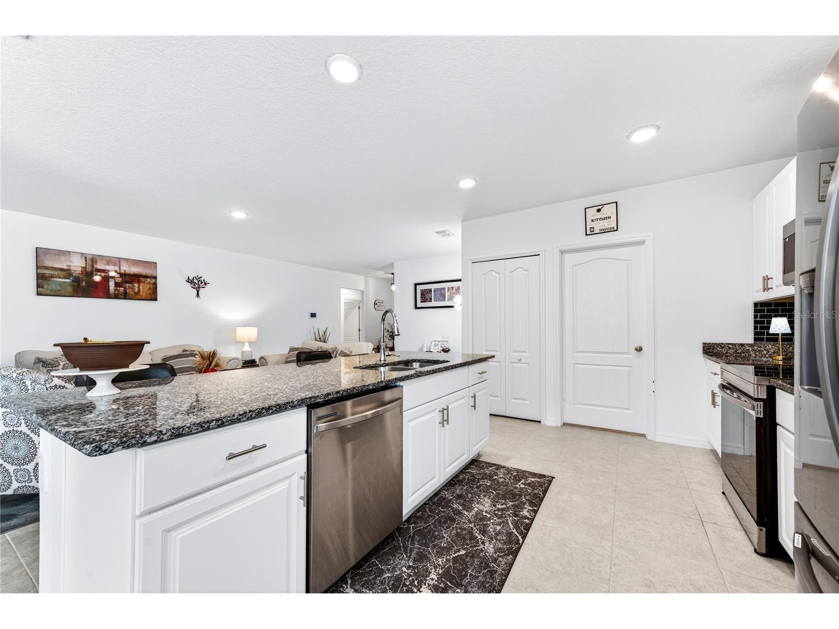 180 Dolphin Street SE Palm Bay FL 32909 O6406565 image15