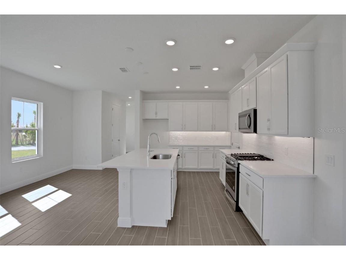 180 Eagleston Lane Lakewood Ranch FL 34240 G5088356 image9