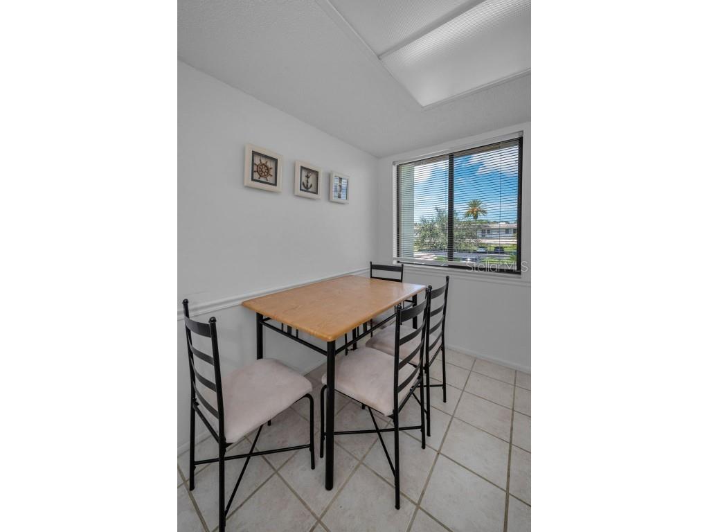 180 Lakeview Way #180 Oldsmar FL 34677 TB8400228 image23