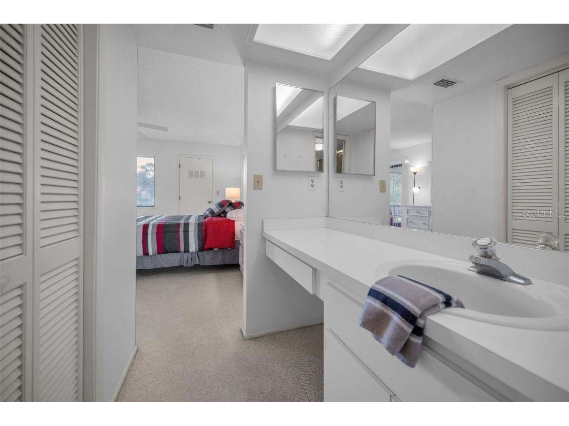 180 Lakeview Way #180 Oldsmar FL 34677 TB8400228 image32