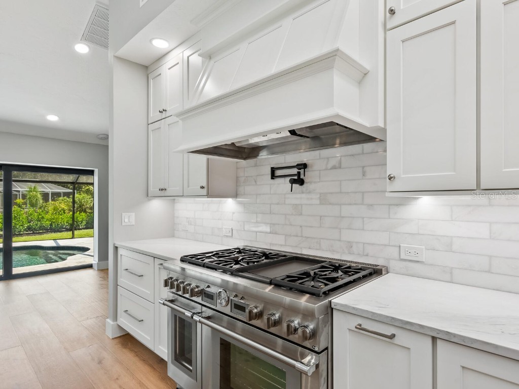 180 Lookout Point Drive Osprey FL 34229 A4672222 image11