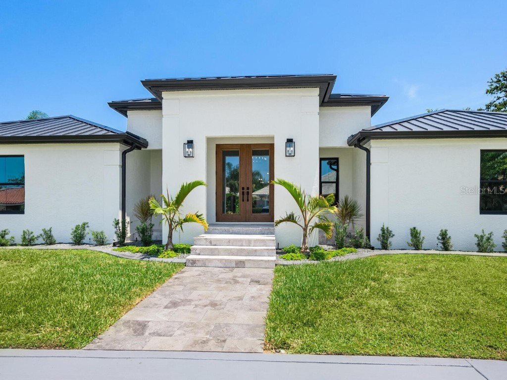 180 Lookout Point Drive Osprey FL 34229 A4672222 image2