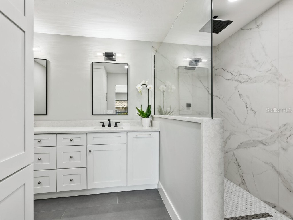 180 Lookout Point Drive Osprey FL 34229 A4672222 image21