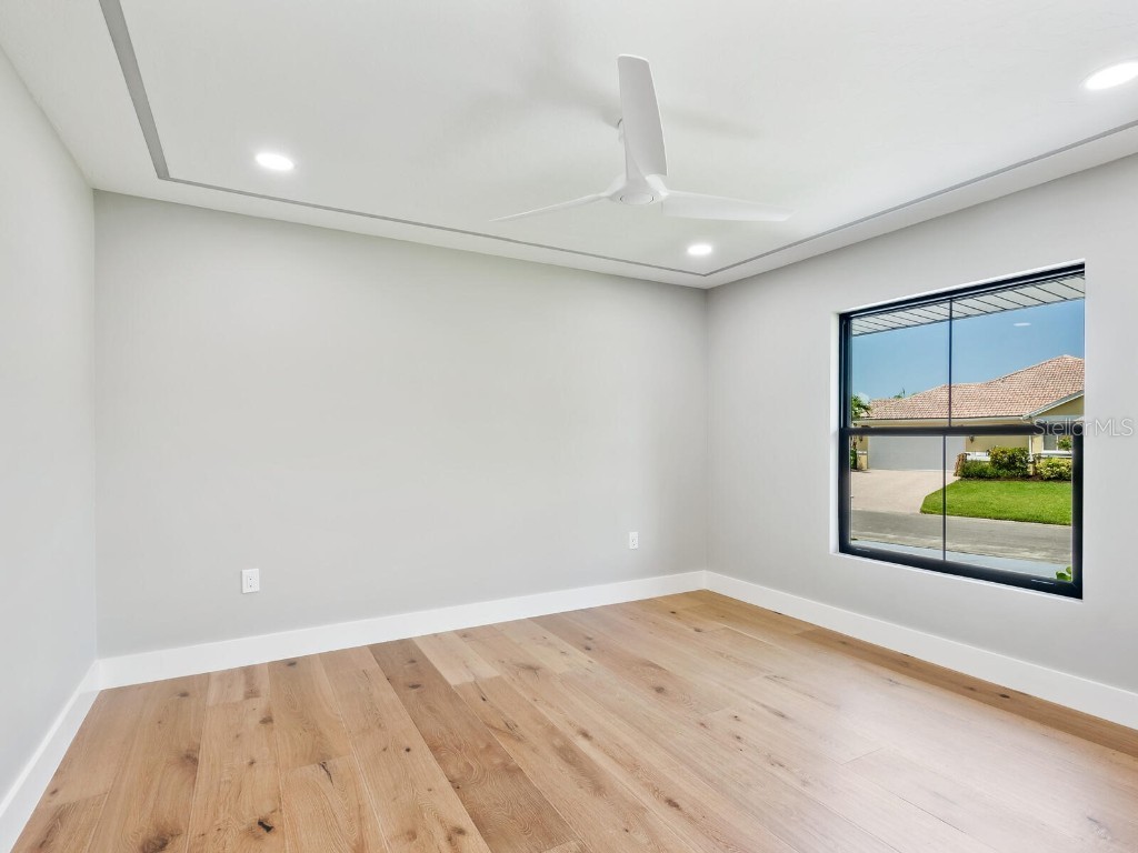 180 Lookout Point Drive Osprey FL 34229 A4672222 image22