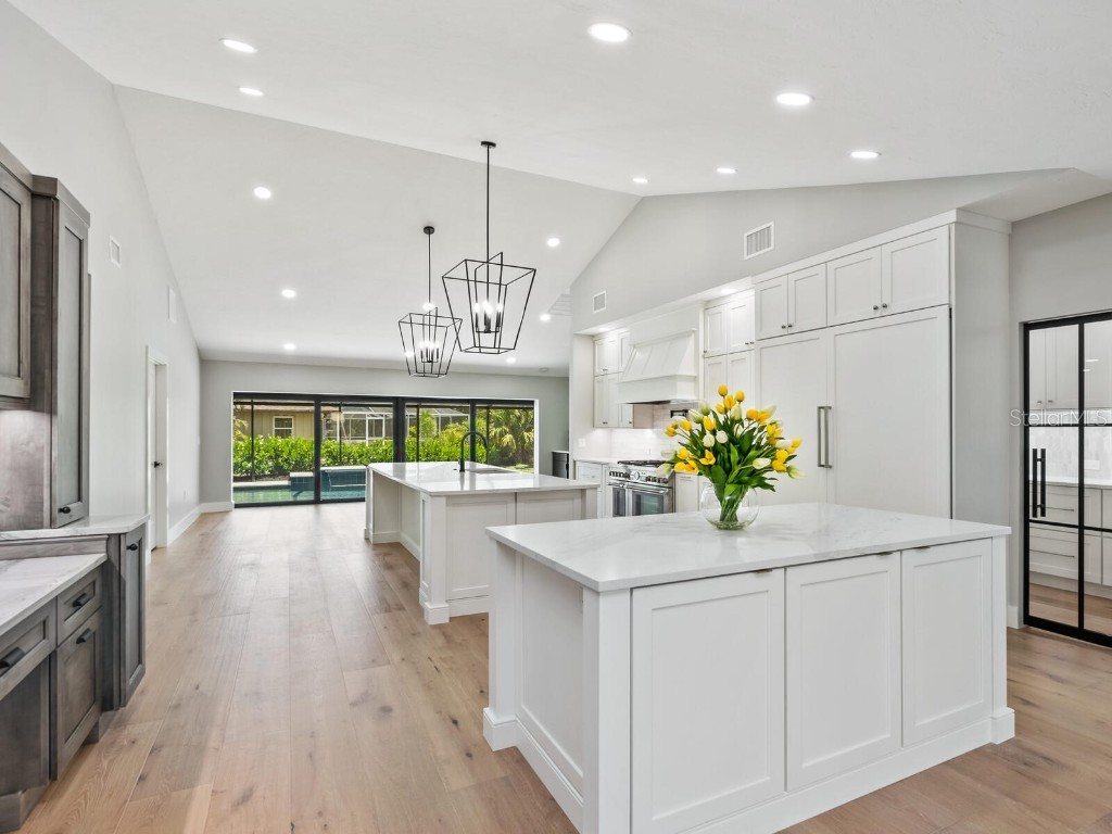 180 Lookout Point Drive Osprey FL 34229 A4672222 image8