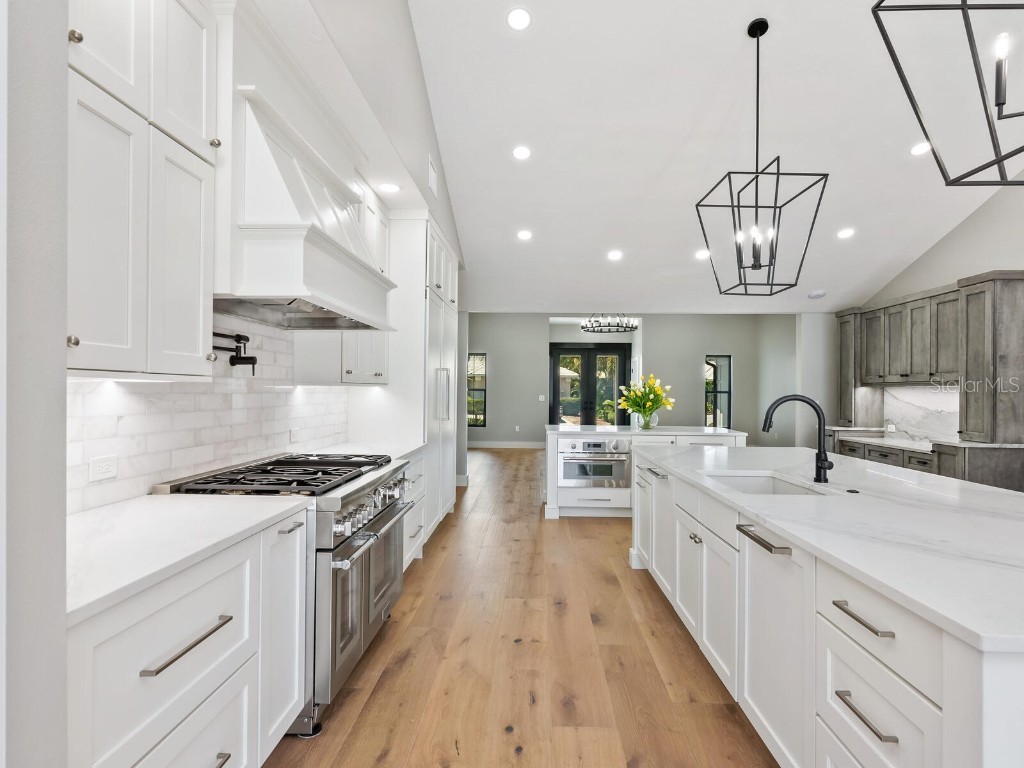 180 Lookout Point Drive Osprey FL 34229 A4672222 image9