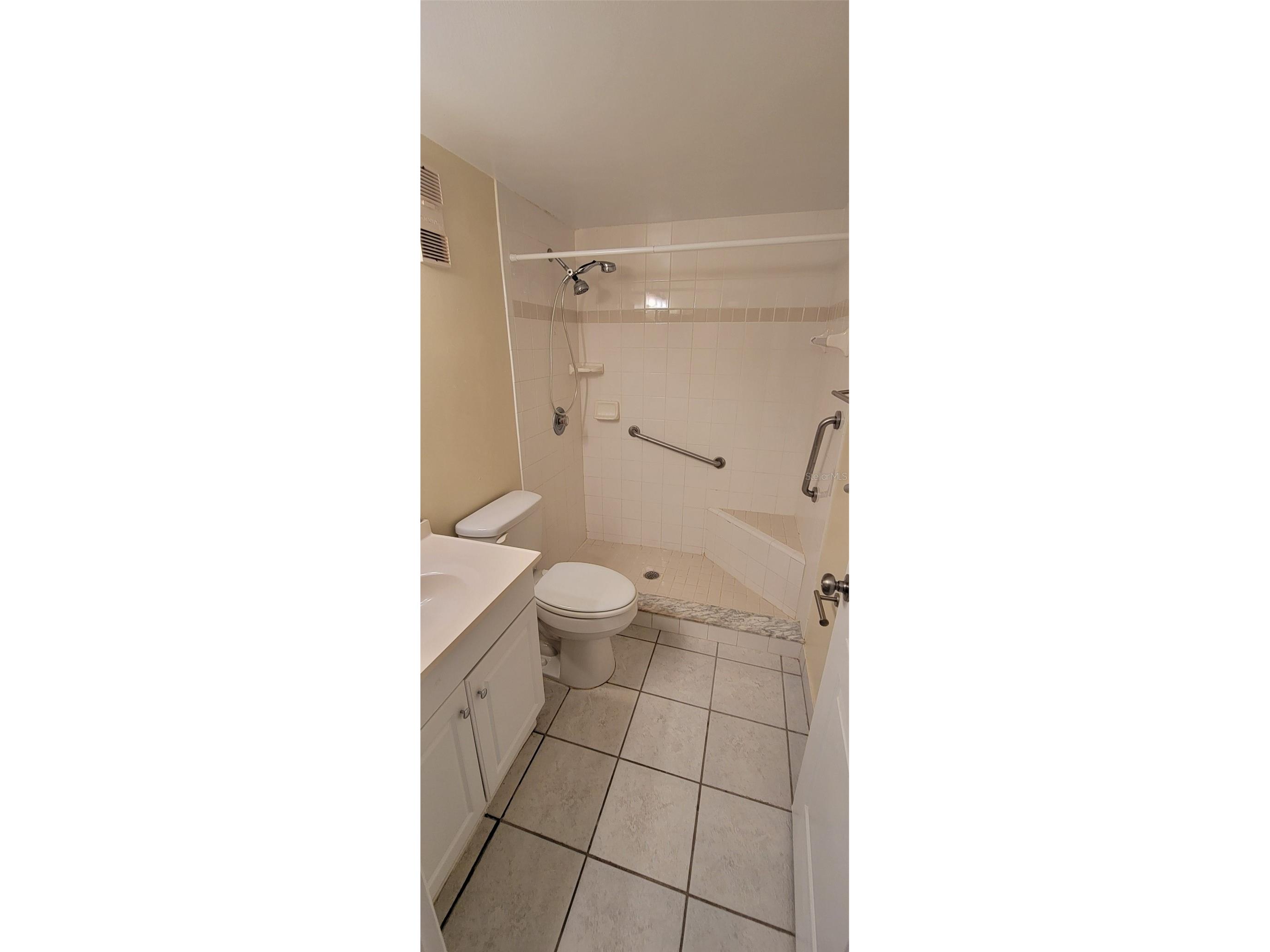 180 Magnolia Woods Court #18C Deltona FL 32725 V4946979 image11