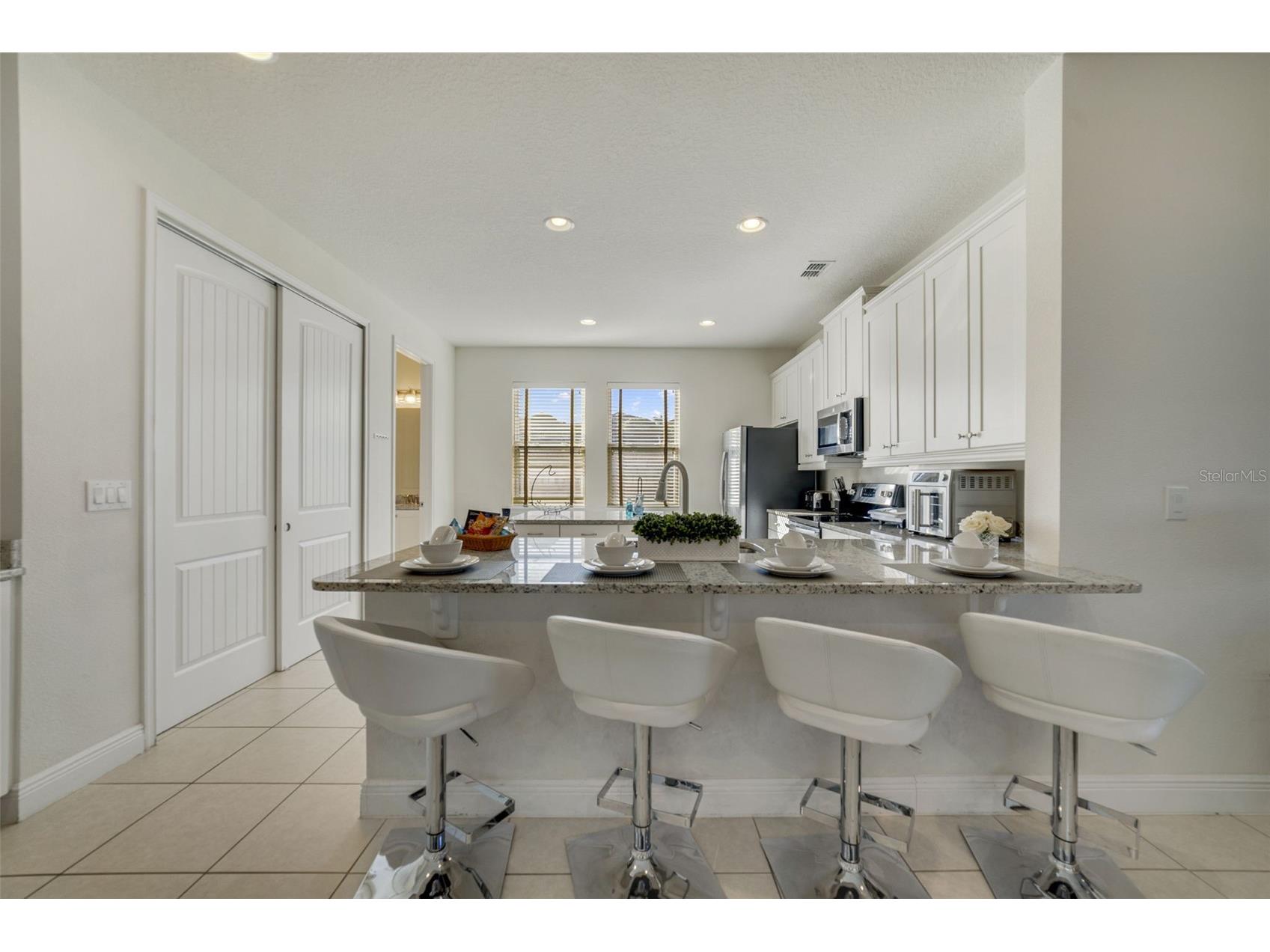 180 Minton Loop Kissimmee FL 34747 O6379374 image13
