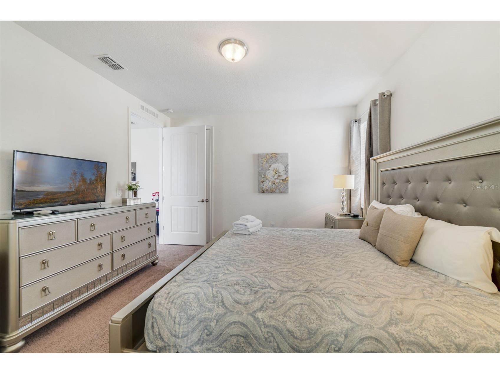 180 Minton Loop Kissimmee FL 34747 O6379374 image22