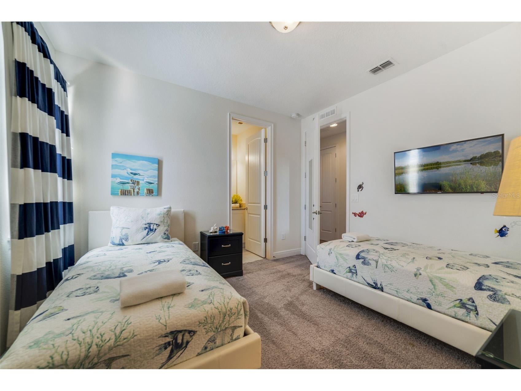 180 Minton Loop Kissimmee FL 34747 O6379374 image31