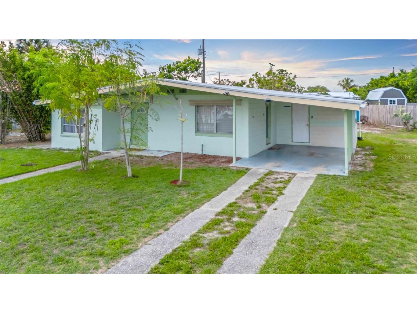 180 Palmetto Circle NE Port Charlotte FL 33952 C7511661 image1