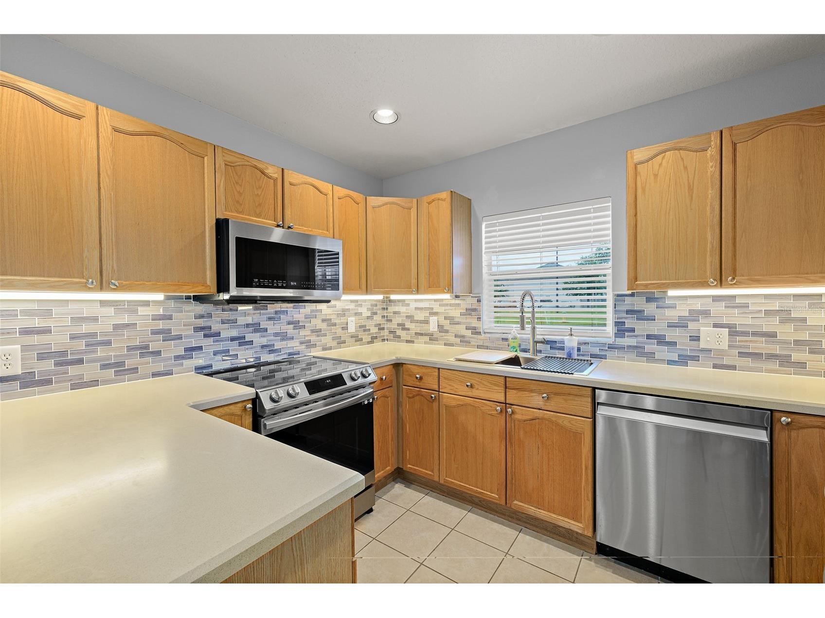 180 Portside Avenue #101 Cape Canaveral FL 32920 O6404997 image4