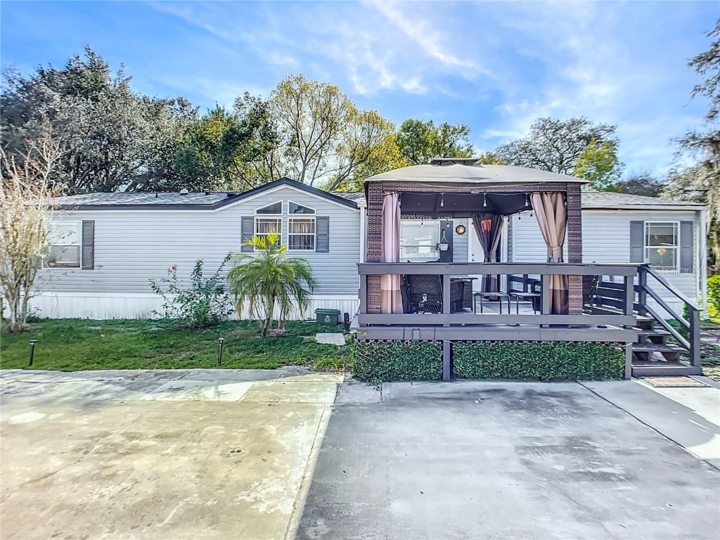 180 Robinhood Drive Deland FL 32724 O6183007 image1