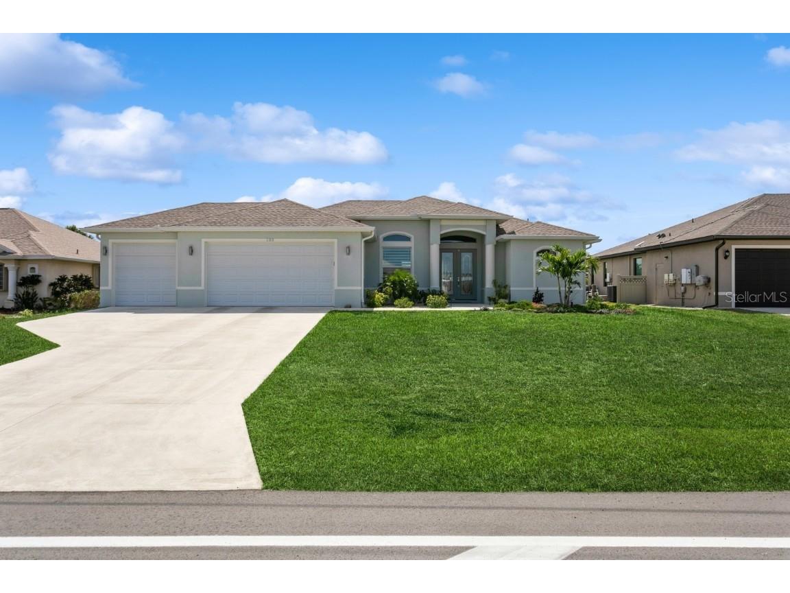 180 Rotonda Boulevard N Rotonda West FL 33947 TB8388715 image1