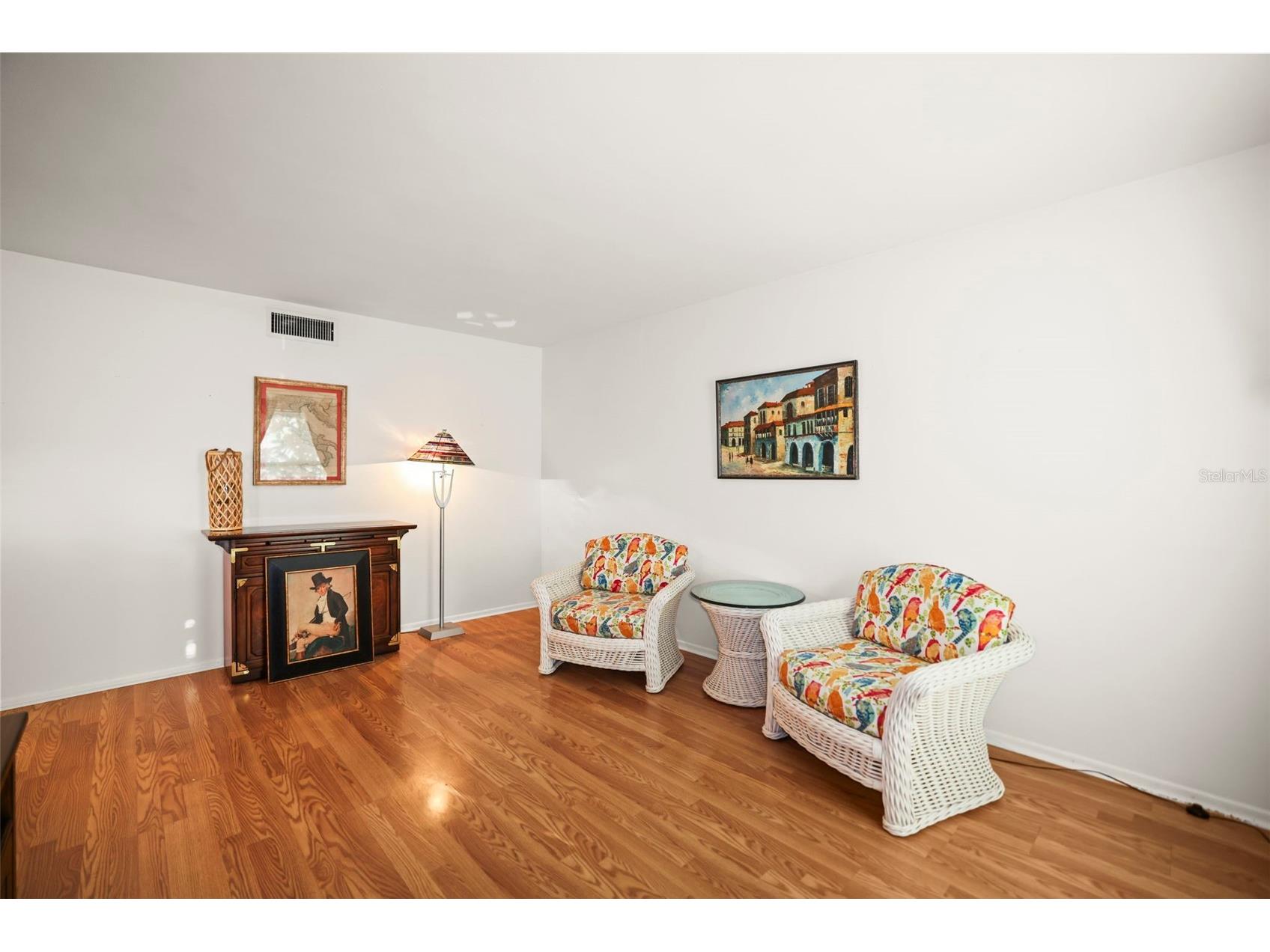 180 Sky Loch Drive W Dunedin FL 34698 TB8528643 image10