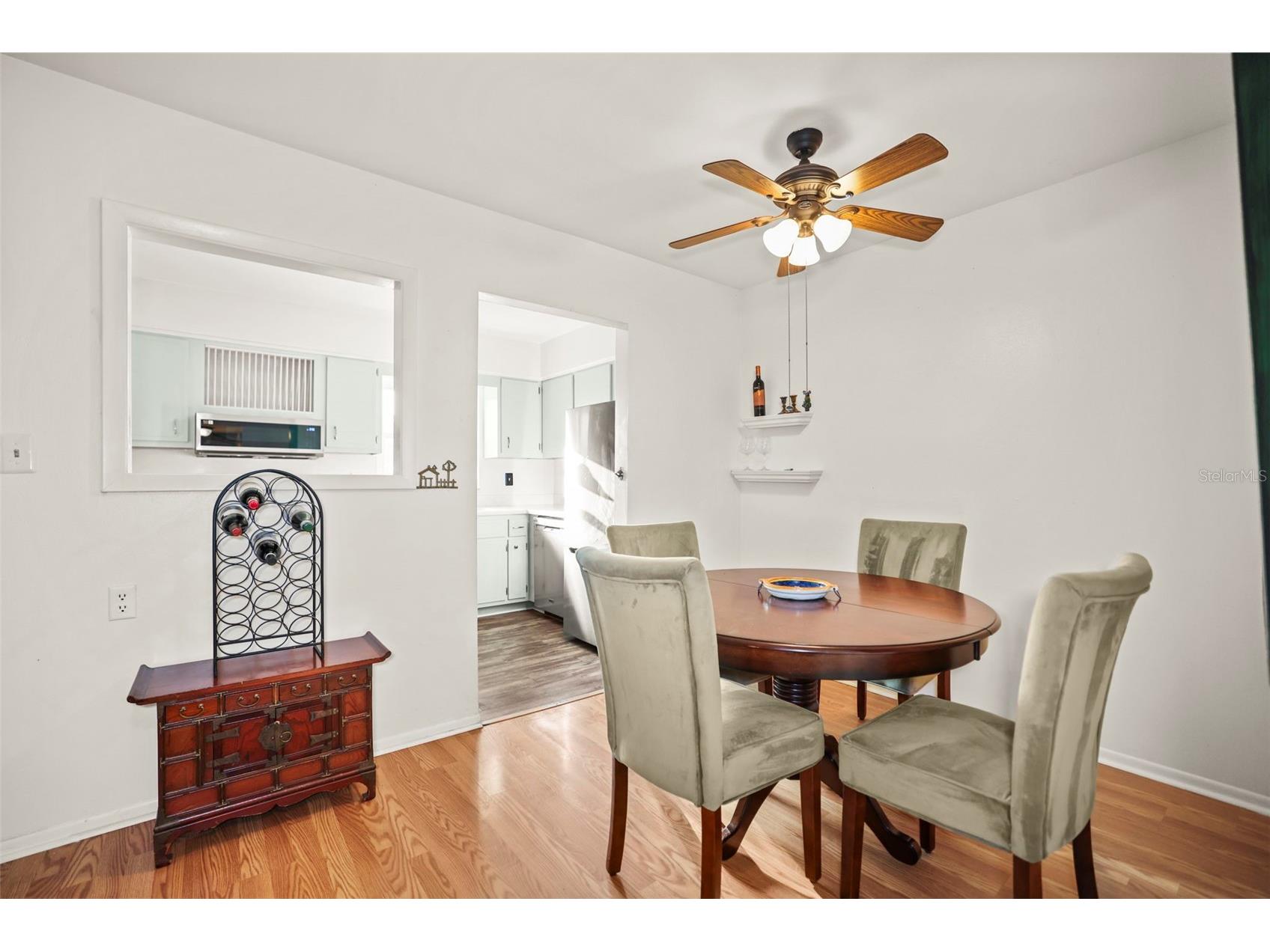 180 Sky Loch Drive W Dunedin FL 34698 TB8528643 image14