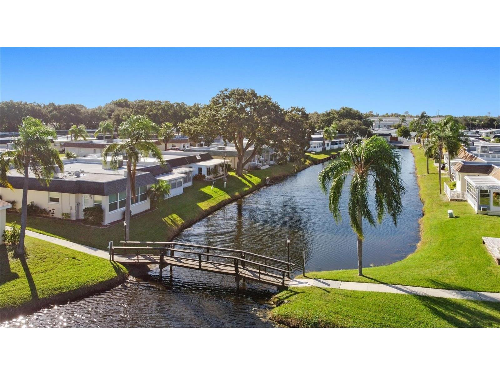 180 Sky Loch Drive W Dunedin FL 34698 TB8528643 image33