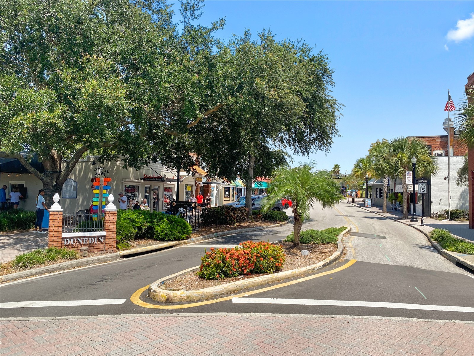 180 Sky Loch Drive W Dunedin FL 34698 TB8528643 image38