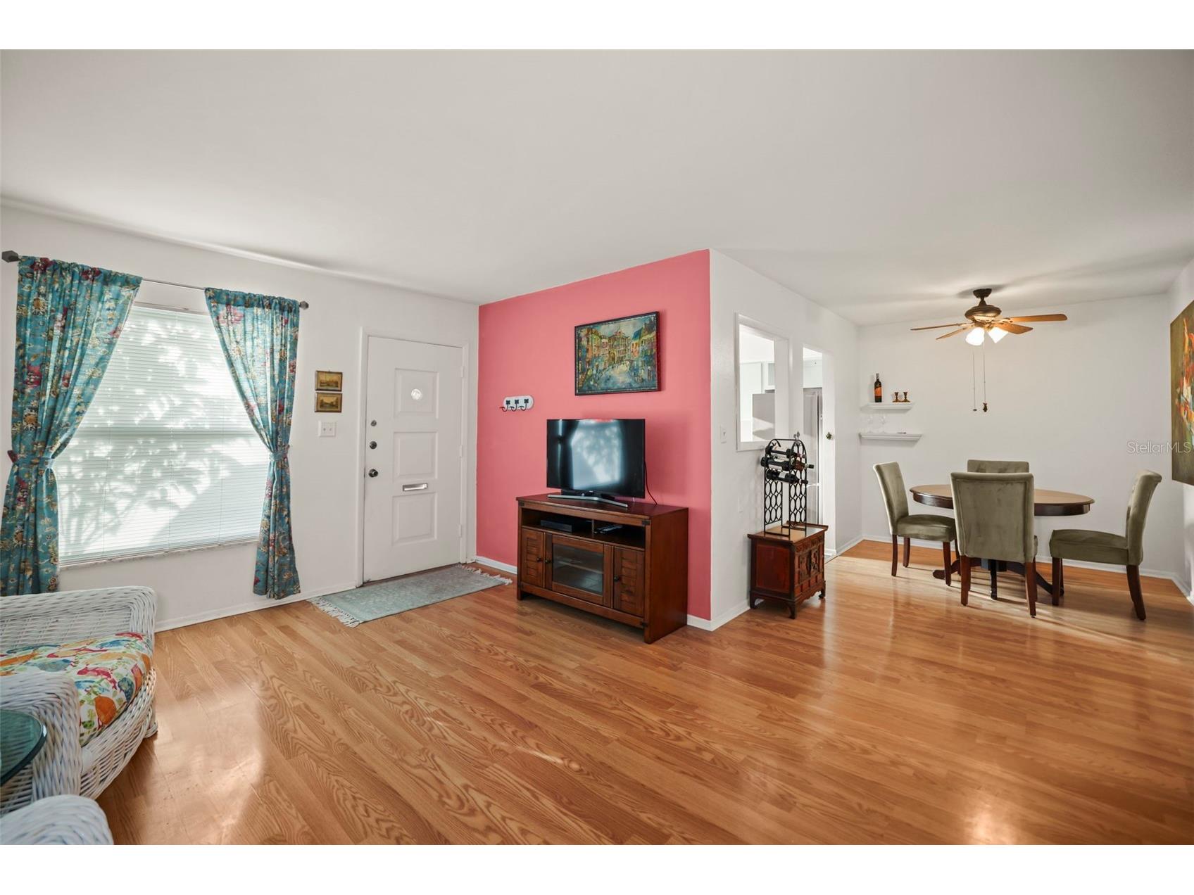 180 Sky Loch Drive W Dunedin FL 34698 TB8528643 image7
