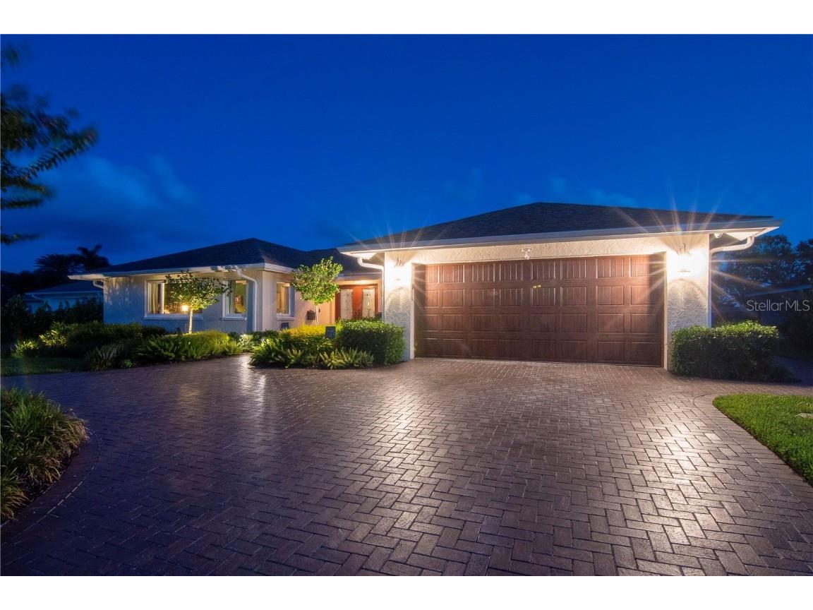 1800 72nd Avenue NE Saint Petersburg FL 33702 U8204825 image1