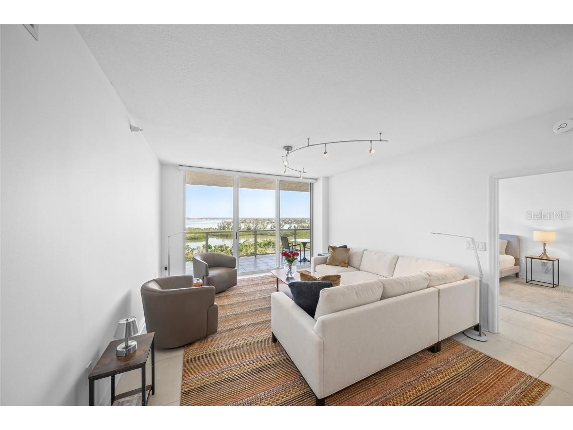 1800 Benjamin Franklin Drive #A1003 Sarasota FL 34236 A4673278 image13