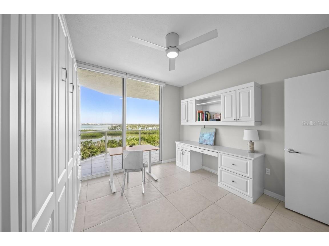 1800 Benjamin Franklin Drive #A1003 Sarasota FL 34236 A4673278 image26