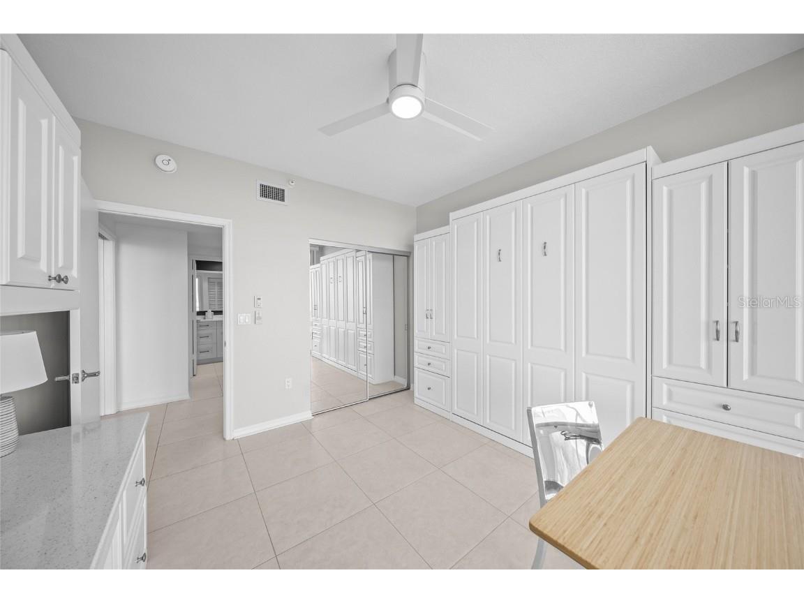 1800 Benjamin Franklin Drive #A1003 Sarasota FL 34236 A4673278 image28