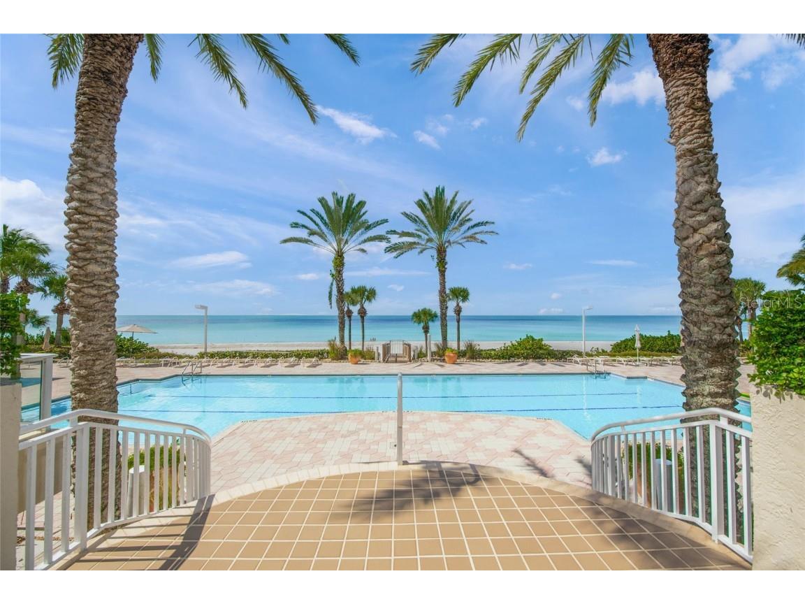 1800 Benjamin Franklin Drive #A1003 Sarasota FL 34236 A4673278 image40