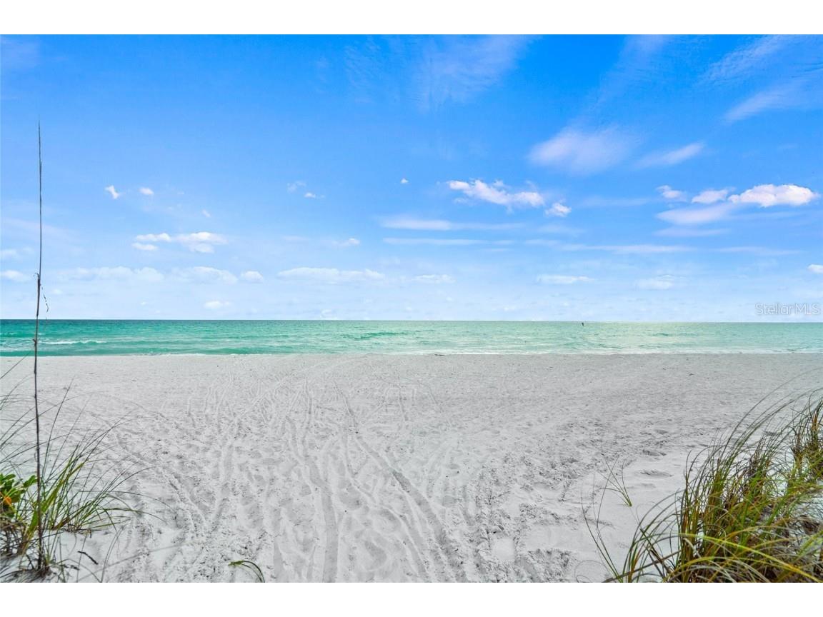 1800 Benjamin Franklin Drive #A1003 Sarasota FL 34236 A4673278 image57