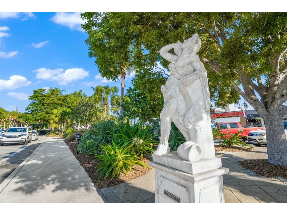 1800 Benjamin Franklin Drive #A1003 Sarasota FL 34236 A4673278 image63