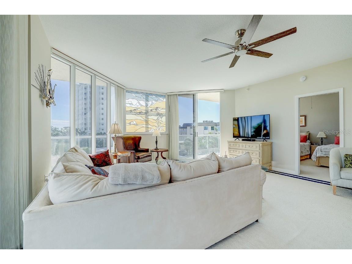 1800 Benjamin Franklin Drive #A202 Sarasota FL 34236 - GULF OF MEXICO A4670179 image11