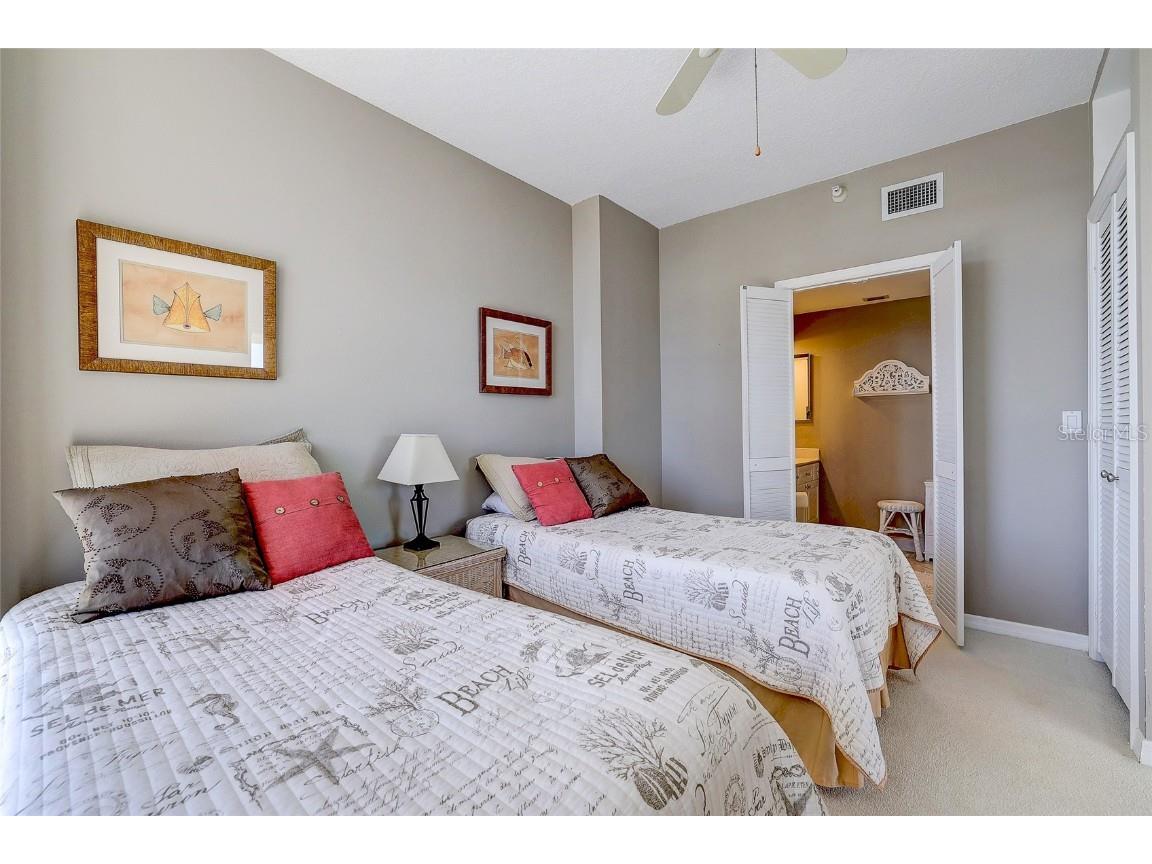 1800 Benjamin Franklin Drive #A202 Sarasota FL 34236 - GULF OF MEXICO A4670179 image21