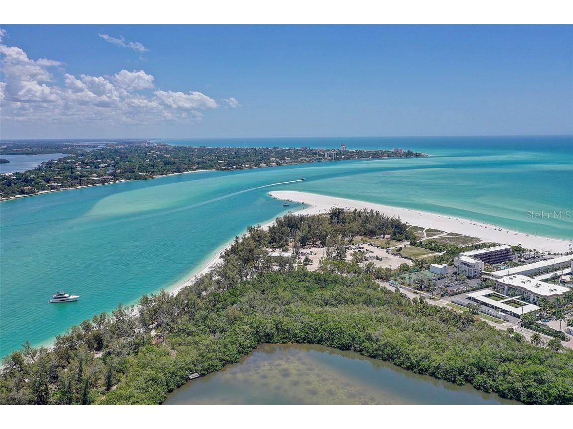 1800 Benjamin Franklin Drive #A202 Sarasota FL 34236 - GULF OF MEXICO A4670179 image48