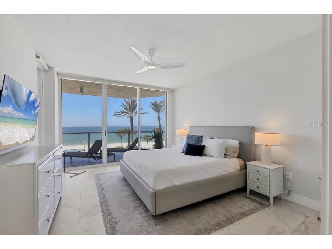 1800 Benjamin Franklin Drive #A205 Sarasota FL 34236 A4673088 image16