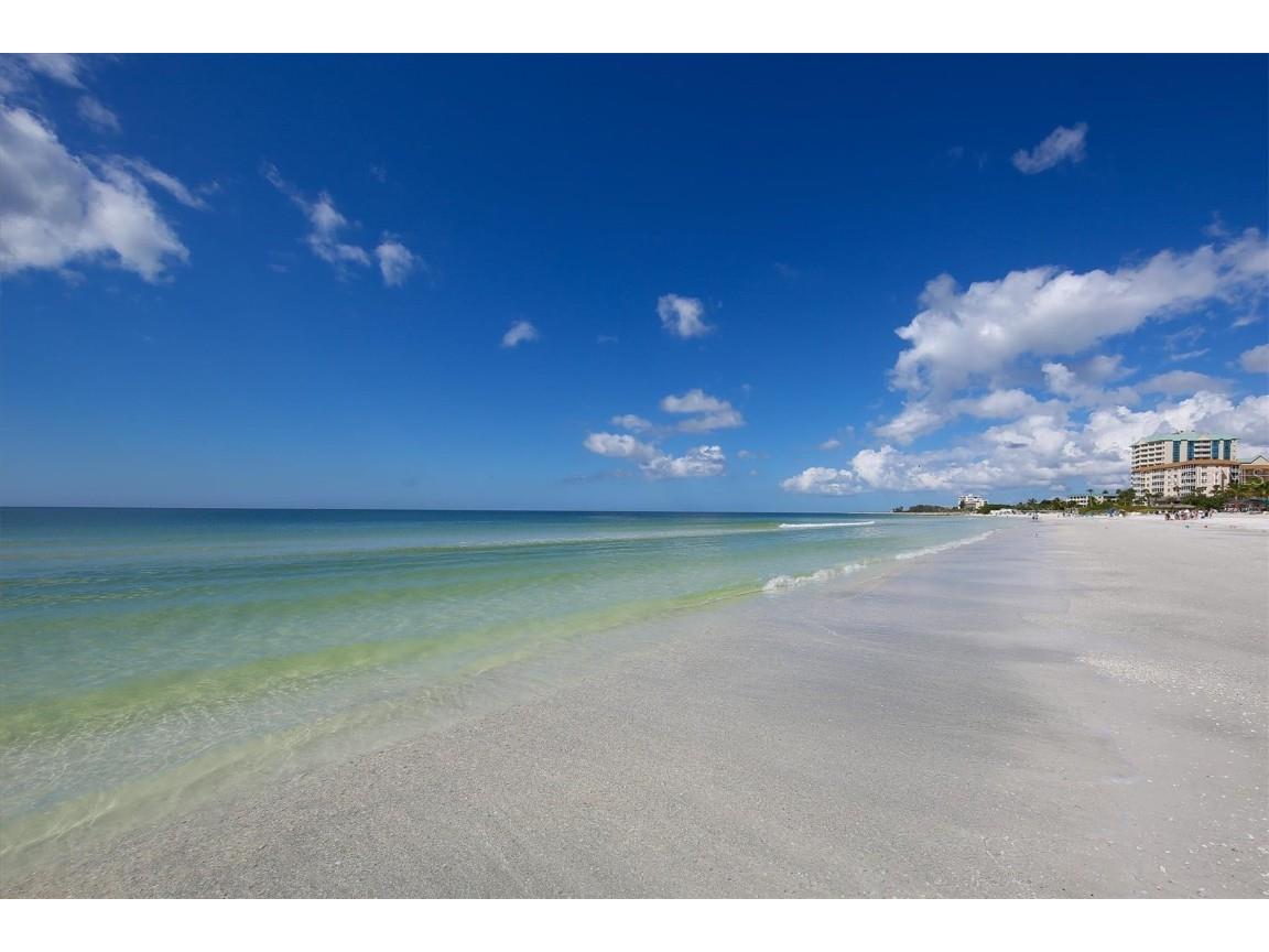 1800 Benjamin Franklin Drive #A205 Sarasota FL 34236 A4673088 image41