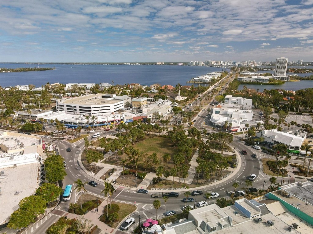 1800 Benjamin Franklin Drive #A205 Sarasota FL 34236 A4673088 image58