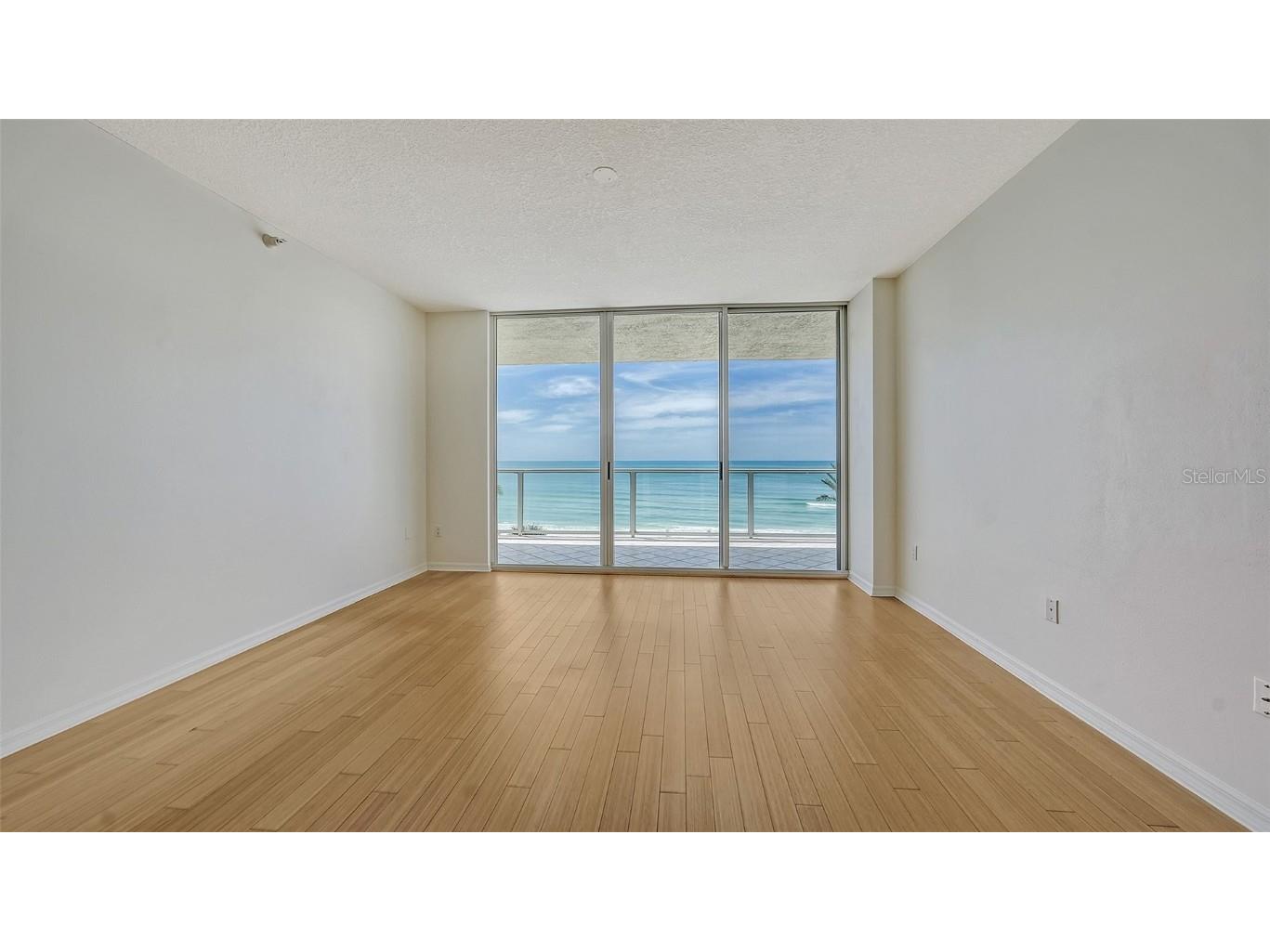 1800 Benjamin Franklin Drive #A405 Sarasota FL 34236 A4634253 image6