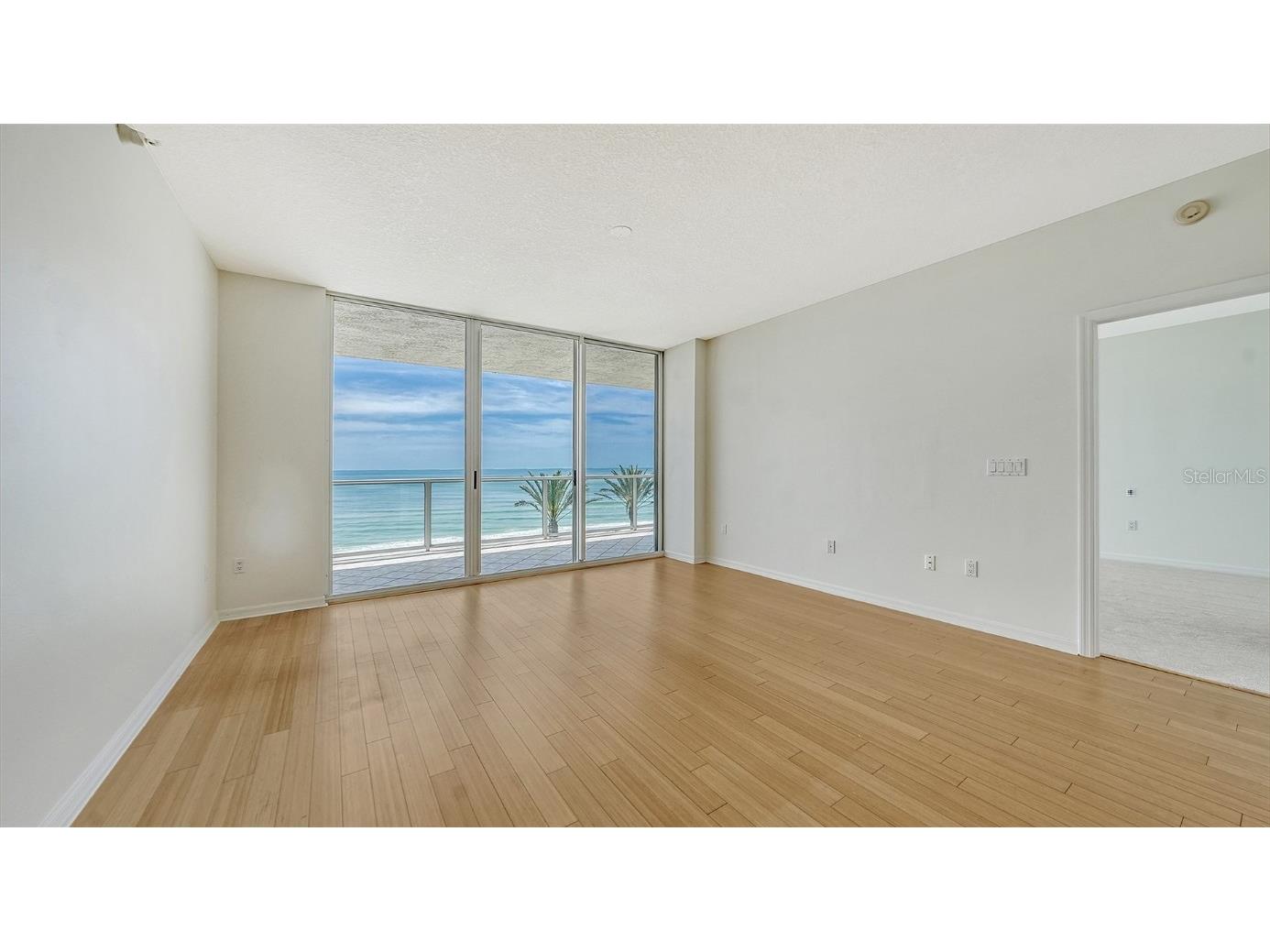 1800 Benjamin Franklin Drive #A405 Sarasota FL 34236 A4634253 image7