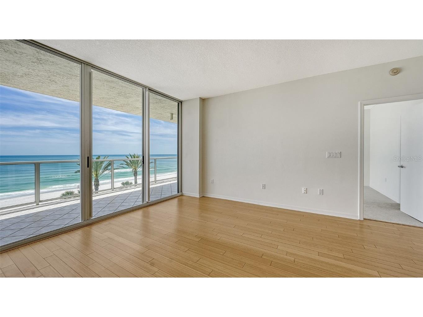 1800 Benjamin Franklin Drive #A405 Sarasota FL 34236 A4634253 image9