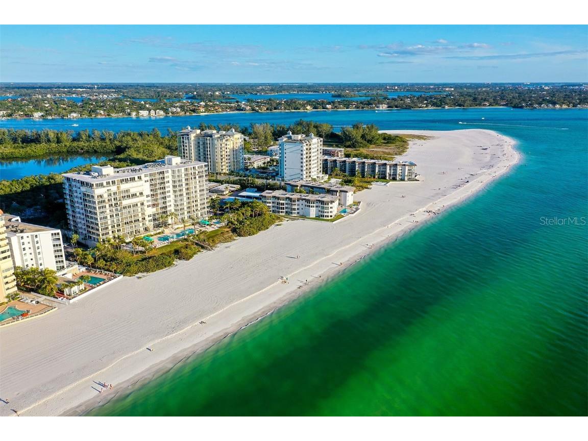 1800 Benjamin Franklin Drive #A603 Sarasota FL 34236 A4554471 image1