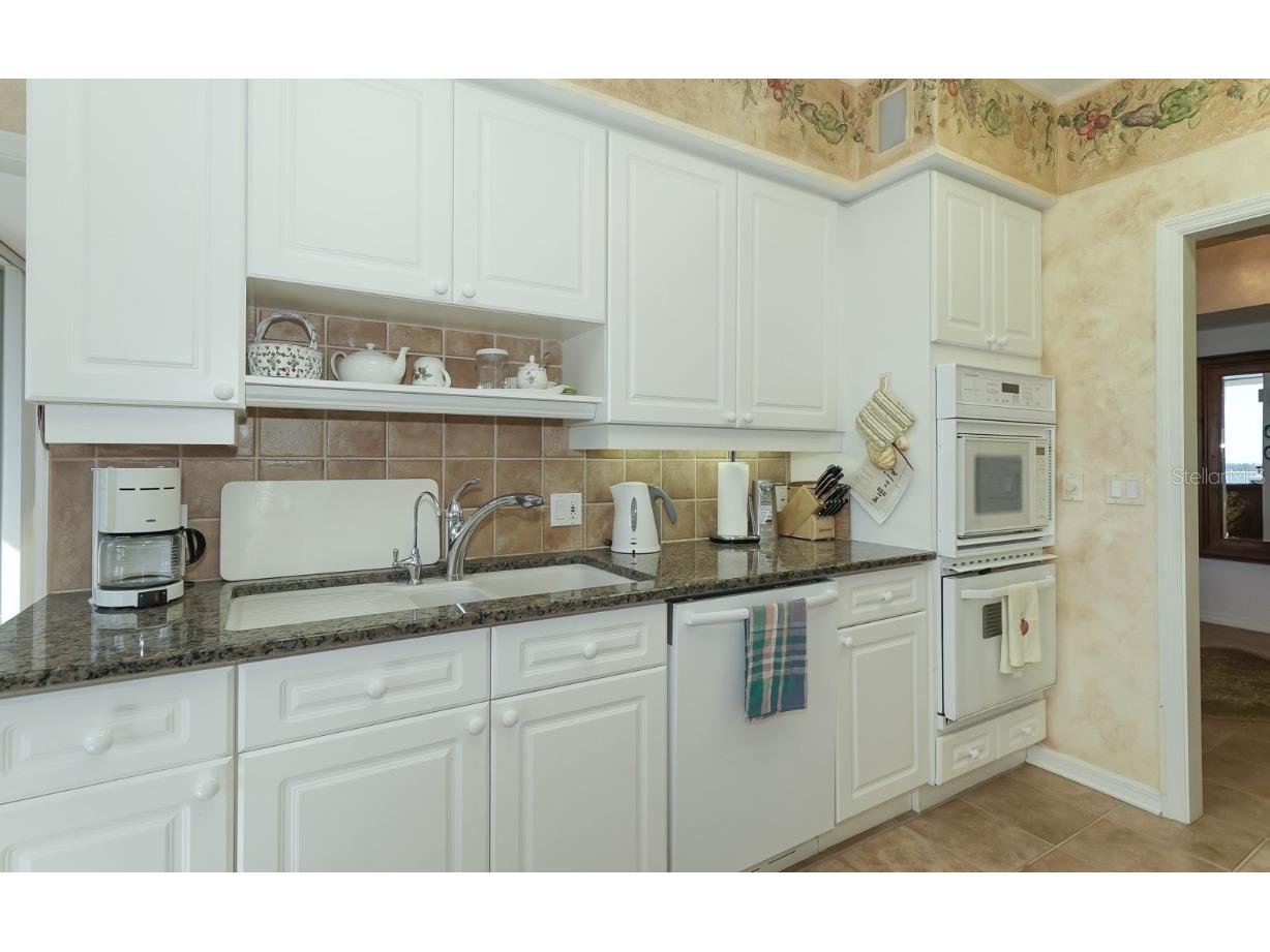 1800 Benjamin Franklin Drive #A901 Sarasota FL 34236 - GULF OF MEXICO A4631045 image11