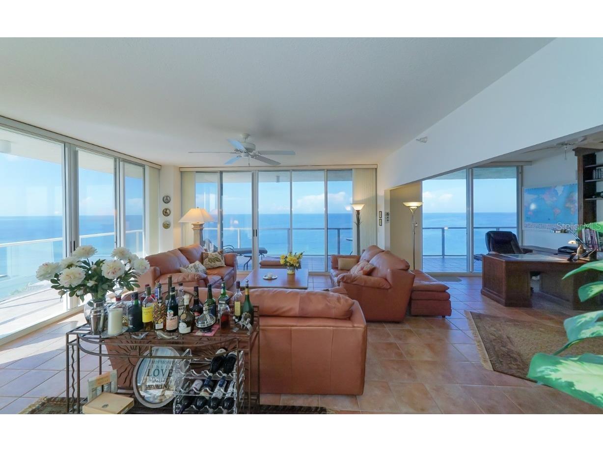 1800 Benjamin Franklin Drive #A901 Sarasota FL 34236 - GULF OF MEXICO A4631045 image14