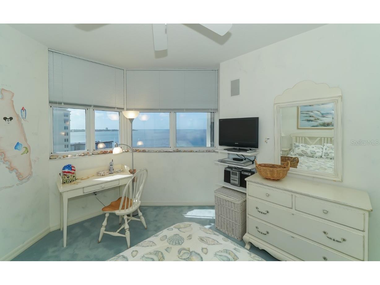 1800 Benjamin Franklin Drive #A901 Sarasota FL 34236 - GULF OF MEXICO A4631045 image31