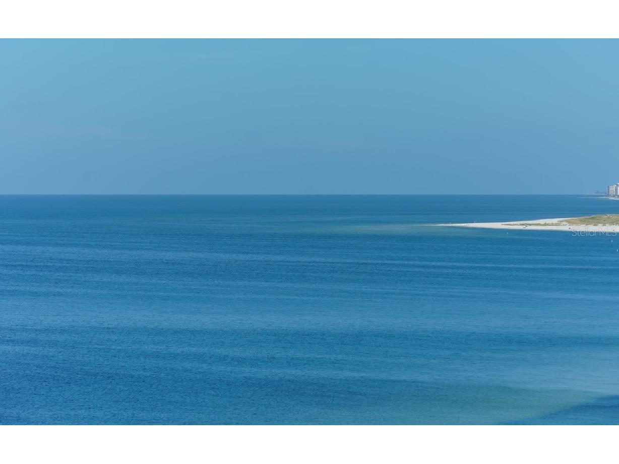 1800 Benjamin Franklin Drive #A901 Sarasota FL 34236 - GULF OF MEXICO A4631045 image50