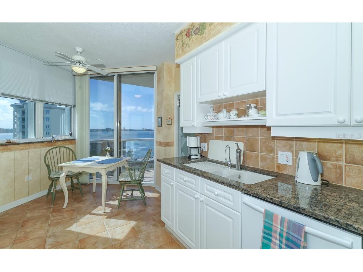 1800 Benjamin Franklin Drive #A901 Sarasota FL 34236 - GULF OF MEXICO A4631045 image8