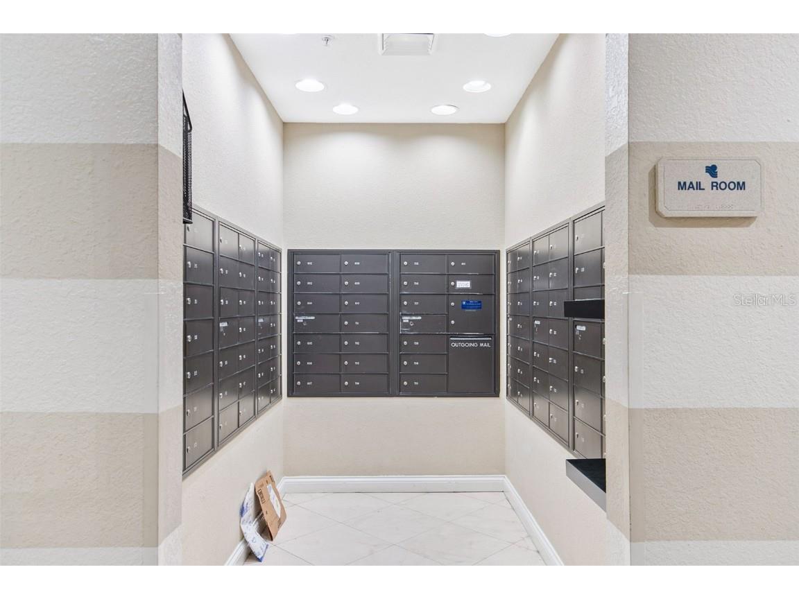 1800 Benjamin Franklin Drive #B1007 Sarasota FL 34236 - GULF OF AMERICA A4674505 image31