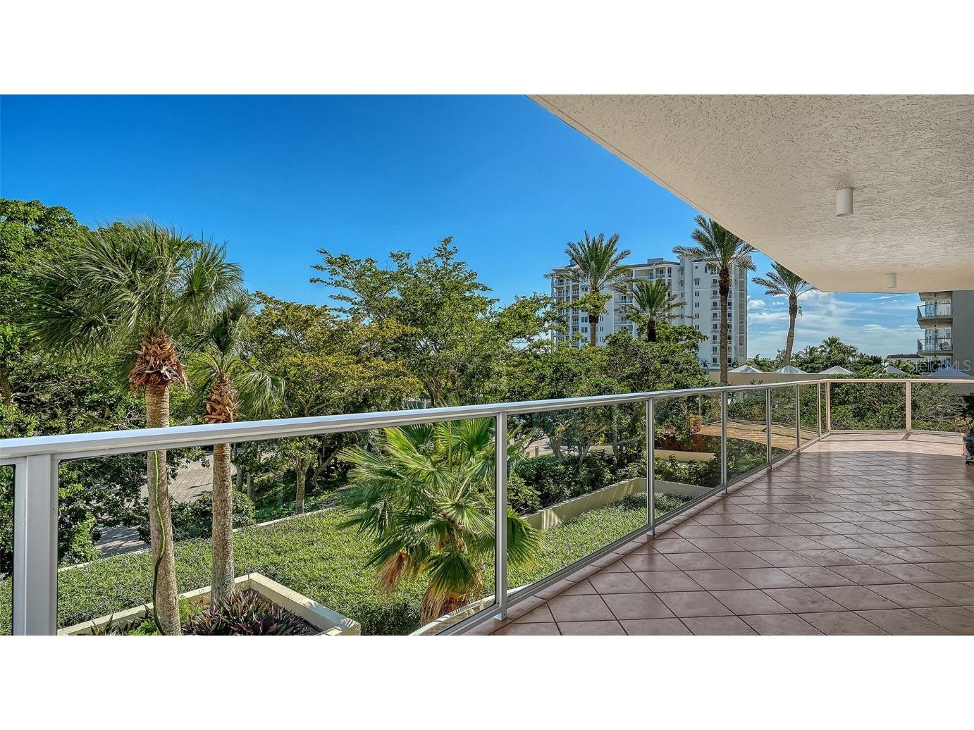 1800 Benjamin Franklin Drive #B207 Sarasota FL 34236 - GULF OF MEXICO A4666804 image14